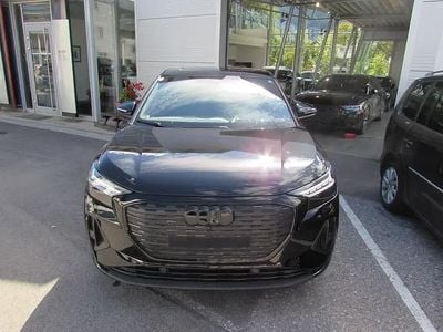 Schwarz metallicperleffektno Gebraucht 2023 Audi Q4 Sportback e-tron Advanced Plus SUV | € 38.500 (Fairer Preis)