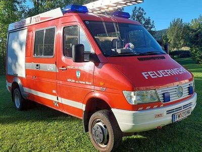 Rot Gebraucht 1999 Mercedes Sprinter Van | € 17.990