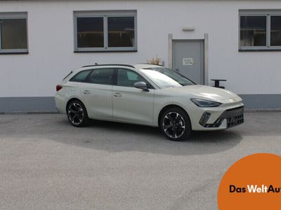 Neu Cupra Leon 150 PS (110 kW) 2025 Hellgrau  metallic Kombi