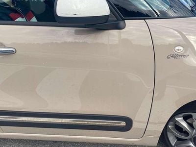 Beige Gebraucht 2014 Fiat 500L Van / Kleinbus | € 9.200