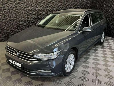 Grau Gebraucht 2019 VW Passat Business Kombi | € 16.400 (Teuer)