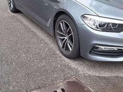 Blau Gebraucht 2017 BMW 520 Efficient Dynamics Limousine | € 25.200 (Fairer Preis)