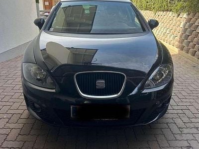 Gebraucht 2012 Seat Leon Reference Limousine | € 5.000