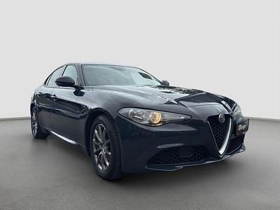 Grau Gebraucht 2018 Alfa Romeo Giulia Limousine | € 20.980 (Fairer Preis)