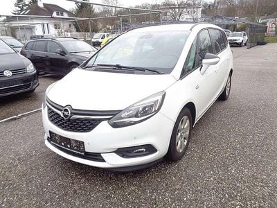 Weiß Gebraucht 2016 Opel Zafira Edition Van / Kleinbus | € 8.450 (Fairer Preis)