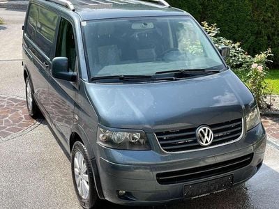 Grau Gebraucht 2009 VW T5 Van | € 10.000 (Guter Preis)
