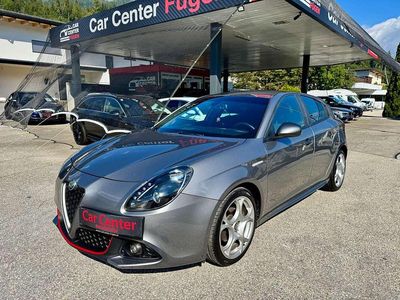 Grau Gebraucht 2016 Alfa Romeo Giulietta Distinctive Kleinwagen | € 12.990 (Etwas zu teuer)