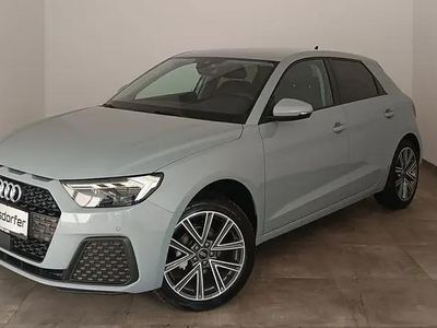 Mittelgrau metallicperleffekt Gebraucht 2025 Audi A1 Sportback Kleinwagen | € 26.370 (Fairer Preis)