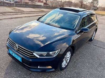 gebraucht VW Passat Variant 1.6 TDI DSG Comfortline BlueMotion *Panorama*