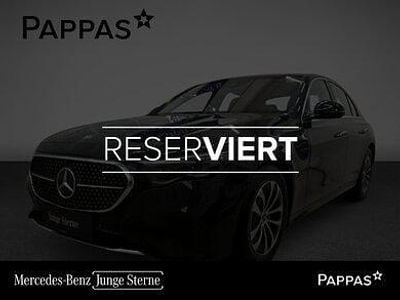 Obsidianschwarz metallic Gebraucht 2024 Mercedes E220 Limousine | € 57.900 (Guter Preis)