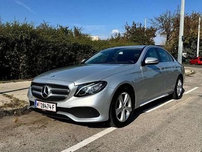 Gebraucht Mercedes E220 Avantgarde 194 PS (142 kW) 2016 Silber