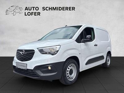 Weiß Gebraucht 2024 Opel Combo-e Life Kombi | € 25.990