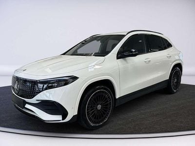 Weiß Gebraucht 2024 Mercedes EQA300 AMG line SUV | € 39.550 (Fairer Preis)