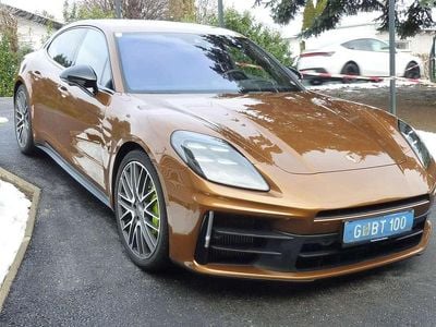Gebraucht Porsche Panamera 470 PS (345 kW) 2025 Gold Kleinwagen