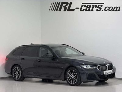 Gebraucht BMW 530e M Sport 292 PS (214 kW) 2022 Grau Kombi