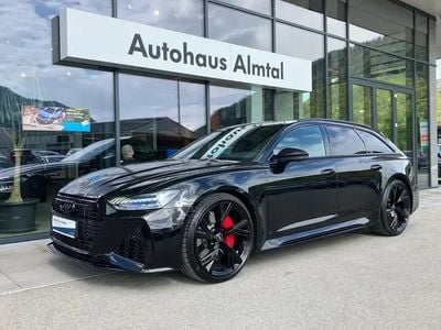 Schwarz metallicperleffektno Gebraucht 2023 Audi RS6 Comfort Kombi | € 159.900 (Teuer)