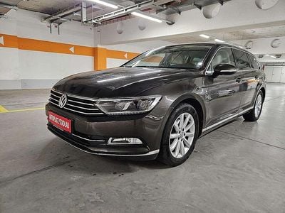 Braun Gebraucht 2016 VW Passat Highline Limousine | € 19.990 (Etwas zu teuer)