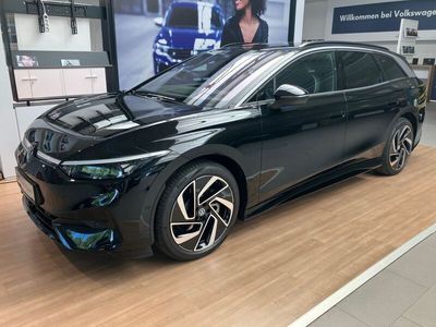 Gebraucht VW ID.7 Pro 210 kW (286 PS) 2024 Schwarz  metallic Kombi