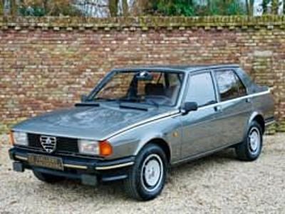 Gebraucht Alfa Romeo Giulietta Super 130 PS (95 kW) 1981 Grau Kleinwagen