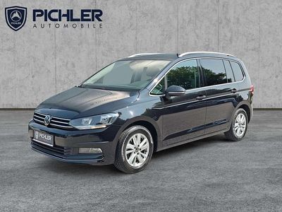 Schwarz metallicperleffektno Gebraucht 2023 VW Touran Highline Van / Kleinbus | € 36.890 (Teuer)