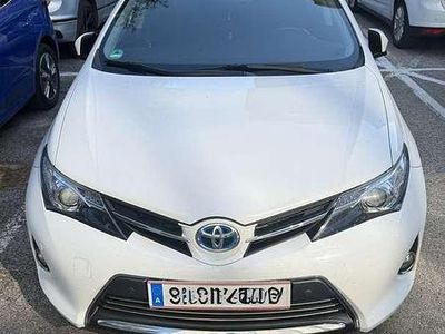 Gebraucht 2014 Toyota Auris Hybrid Lounge Kombi | € 11.990