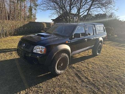 Gebraucht Nissan Navara 133 PS (97 kW) 2012 Schwarz Abholung