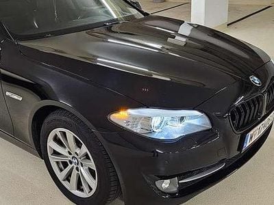 Schwarz Gebraucht 2010 BMW 520 Kombi | € 8.000