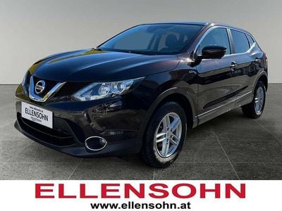 Gebraucht Nissan Qashqai N-Connecta 116 PS (85 kW) 2016 Schwarz SUV