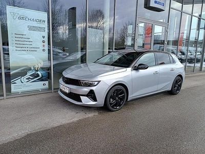 Neu Opel Astra 131 PS (96 kW) 2025 Silber Limousine