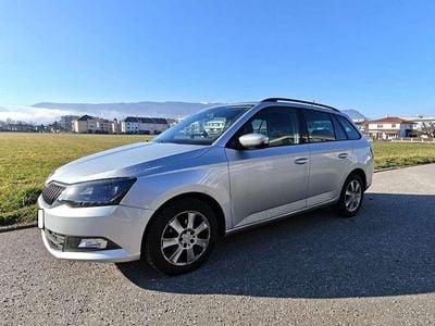 Silber Gebraucht 2015 Skoda Fabia Ambition Kombi | € 7.750 (Fairer Preis)