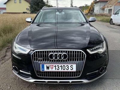 Schwarz Gebraucht 2012 Audi A6 Allroad Comfort Kombi | € 24.999 (Teuer)