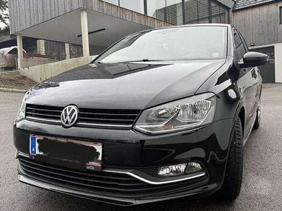 Gebraucht VW Polo LOUNGE 60 PS (44 kW) 2015 Limousine