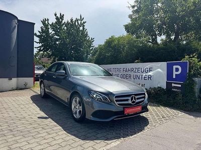 Grau Gebraucht 2016 Mercedes E220 Limousine | € 19.990 (Superpreis)