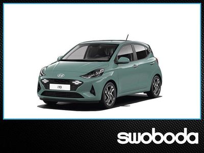 Neu Hyundai i10 63 PS (46 kW) 2025 Mangrove green  grün Kleinwagen