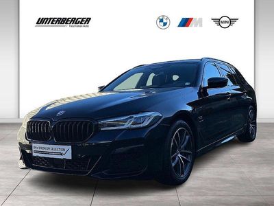 M carbonschwarz Gebraucht 2021 BMW 530e Efficient Dynamics | € 39.990 (Fairer Preis)