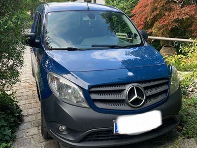 Mercedes Citan 109