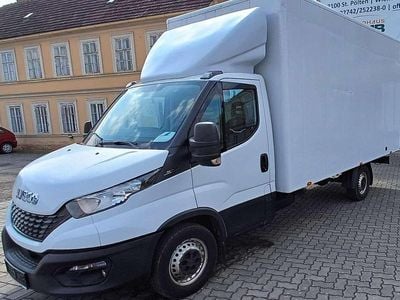 Weiß Gebraucht 2020 Iveco 35.12 Van | € 22.999