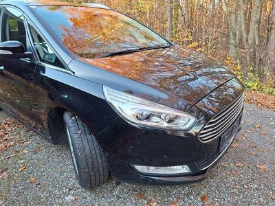 Schwarz Gebraucht 2016 Ford Galaxy Titanium Van / Kleinbus | € 14.500