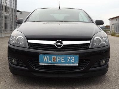 Gebraucht Opel Astra Cosmo 170 PS (125 kW) 2006 Onyxschwarz Limousine