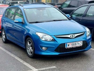 gebraucht Hyundai i30 CW 16 CRDi Style DPF