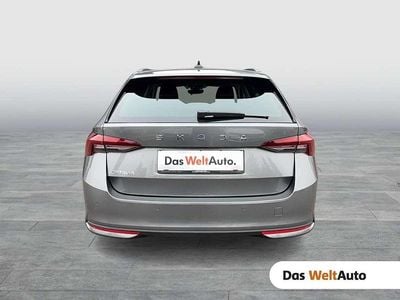 Mittelgrau metallic Gebraucht 2025 Skoda Octavia Essence Kombi | € 26.590 (Guter Preis)