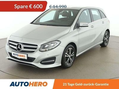 Grau Gebraucht 2016 Mercedes B180 Style Van / Kleinbus | € 14.390 (Fairer Preis)