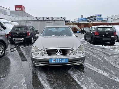 Mercedes E220