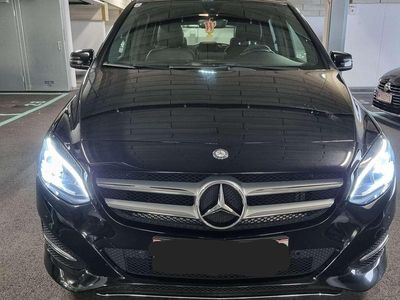 Schwarz Gebraucht 2015 Mercedes 200 Kombi | € 13.990