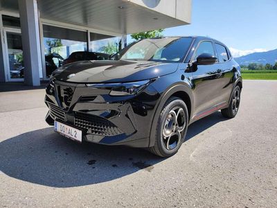 gebraucht Alfa Romeo Junior Ibrida Speciale 1.2 MHEV e-DCT6