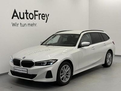 Weiß Gebraucht 2023 BMW 320 Shadowline Kombi | € 34.890 (Guter Preis)