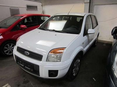 Weiß Gebraucht 2007 Ford Fusion Ambiente Limousine | € 2.799 (Fairer Preis)