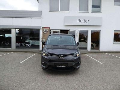 Grau Gebraucht 2023 Toyota Proace Verso City Kombi | € 32.990 (Fairer Preis)
