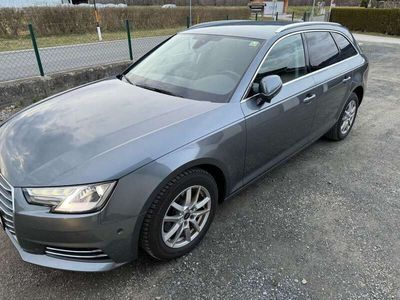 gebraucht Audi A4 Avant 20 TDI Automatik Leder Top