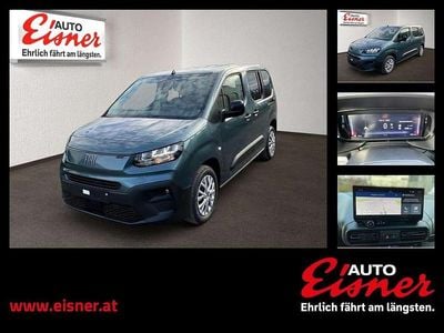 Neu Fiat Doblò 131 PS (96 kW) 2025 Grün Van / Kleinbus